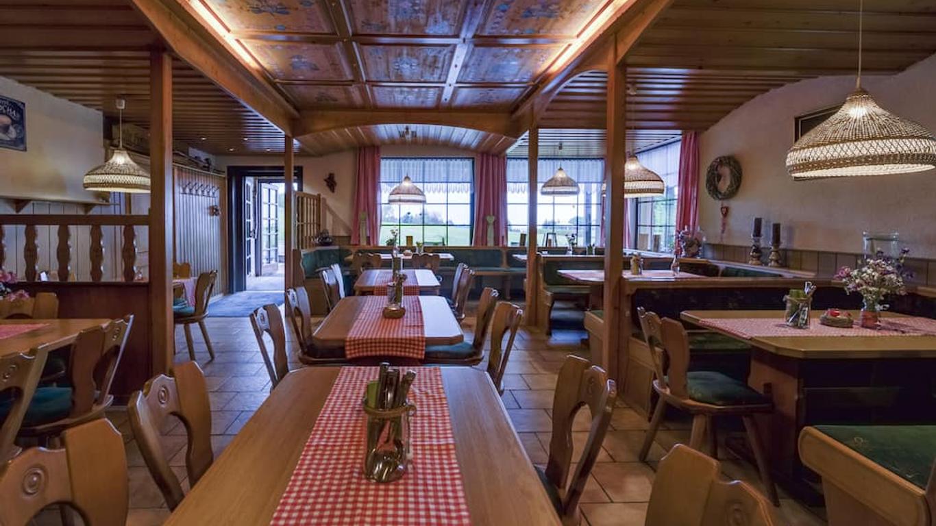 Berggasthof & Hotel Hinterrod
