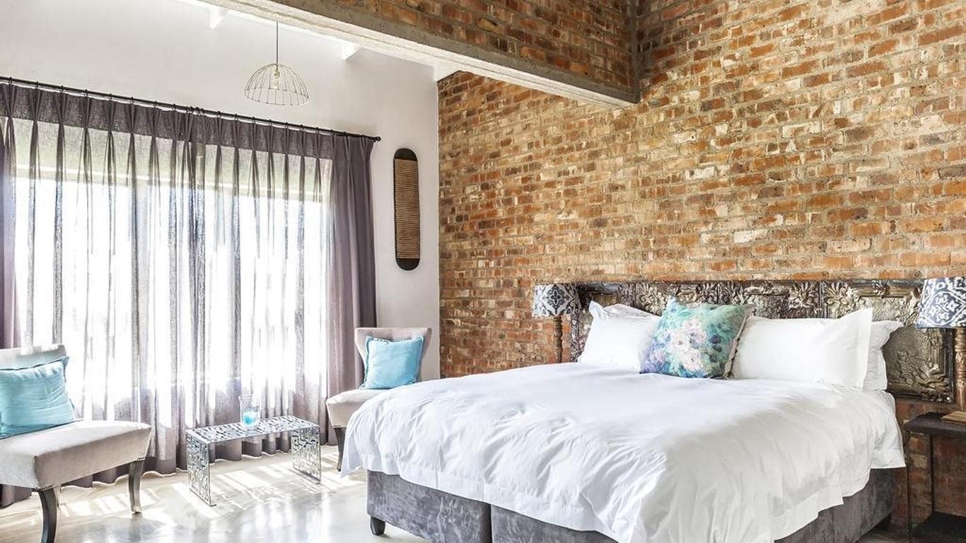 Rustique Boutique Hotel