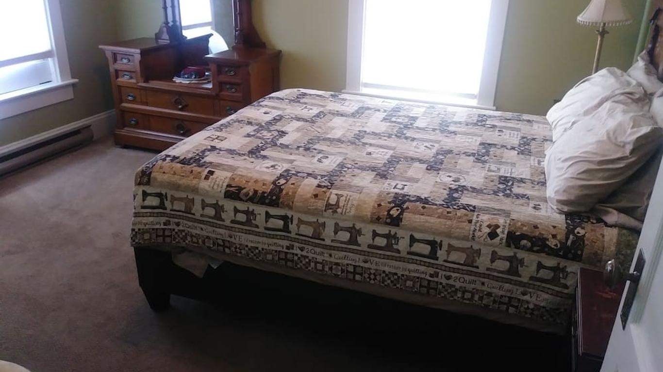 Steamers Bed & Breakfast