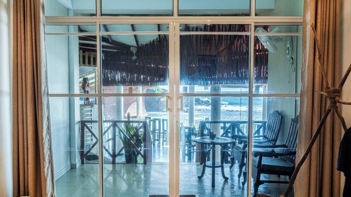 We Are Surfers Hotel