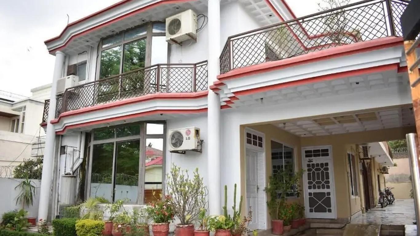 Ahmed Cottage