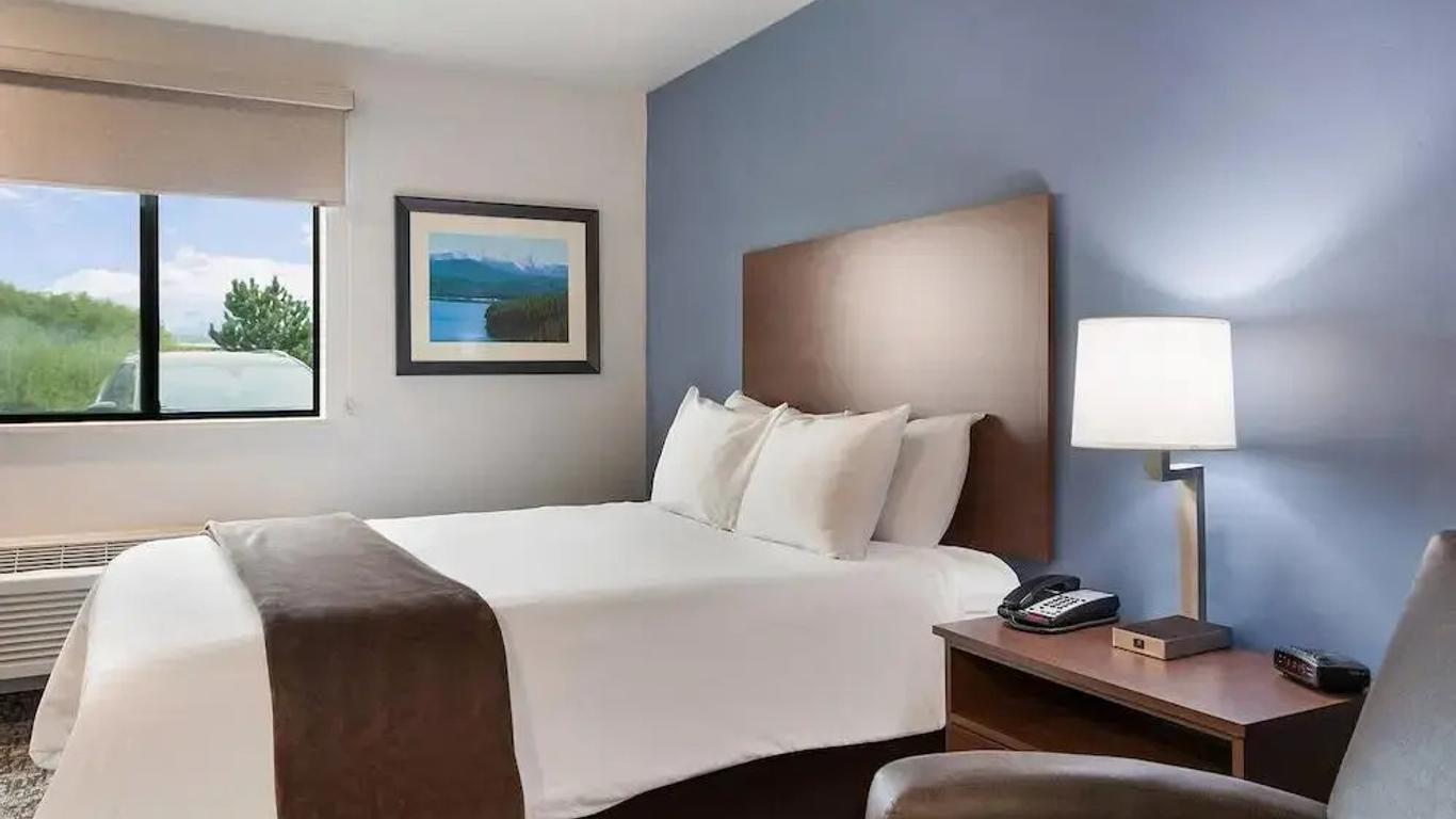 La Quinta Inn & Suites by Wyndham Greenville Woodruff Rd.