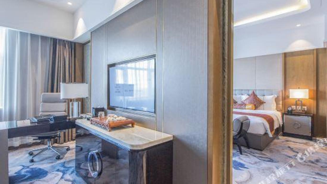 Bavaria Regent Hotel Hailar