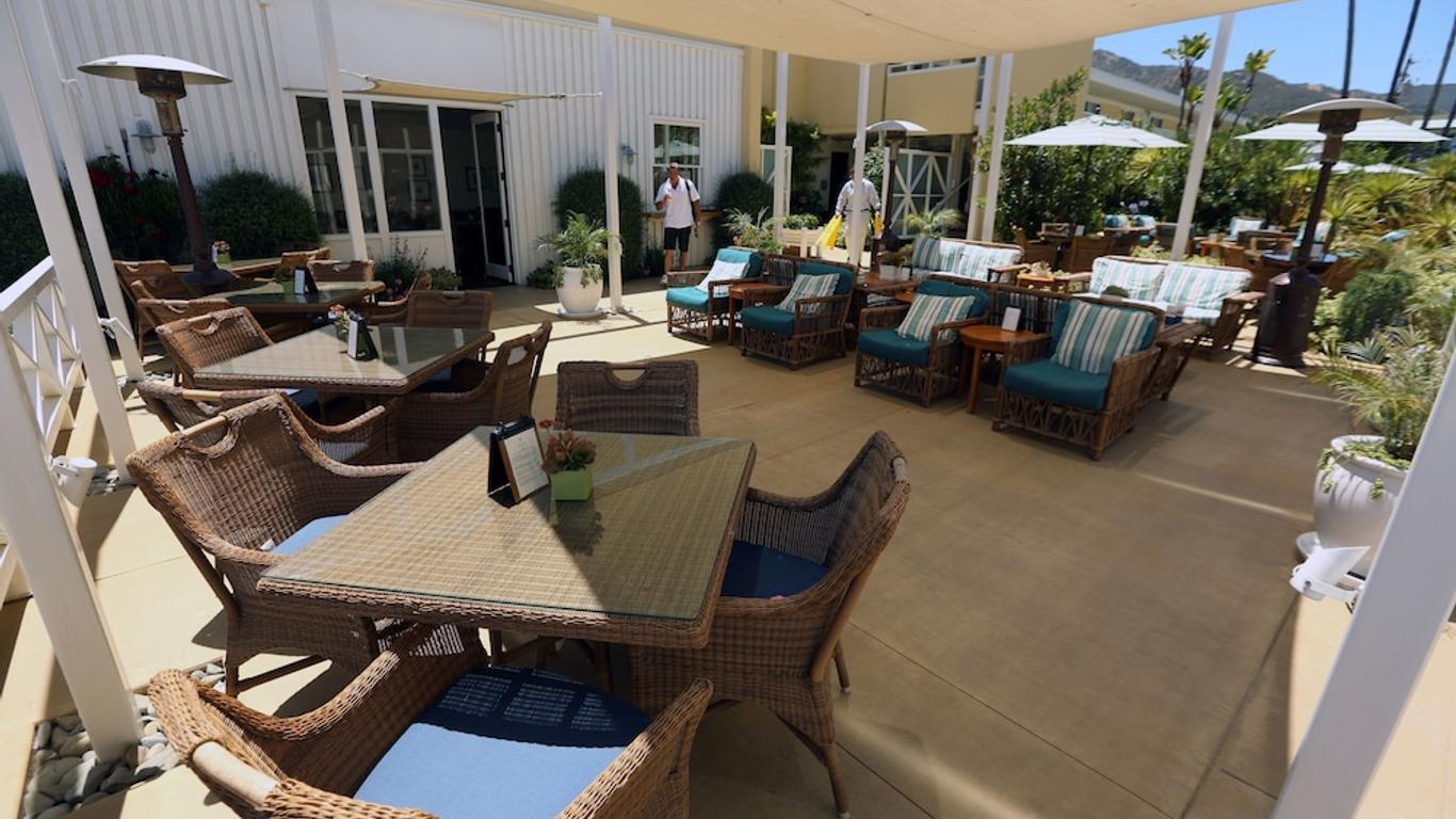 The Pavilion Hotel