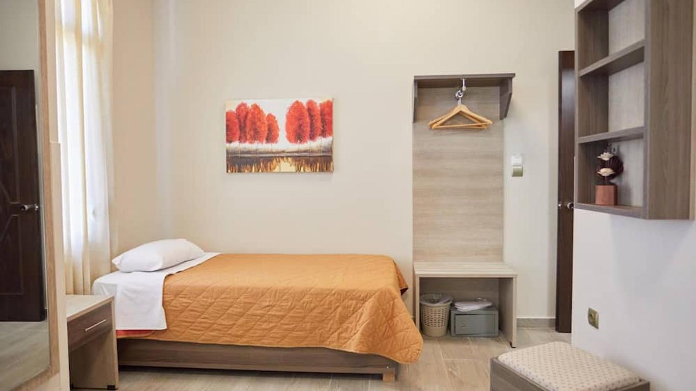 Amalia City Rooms