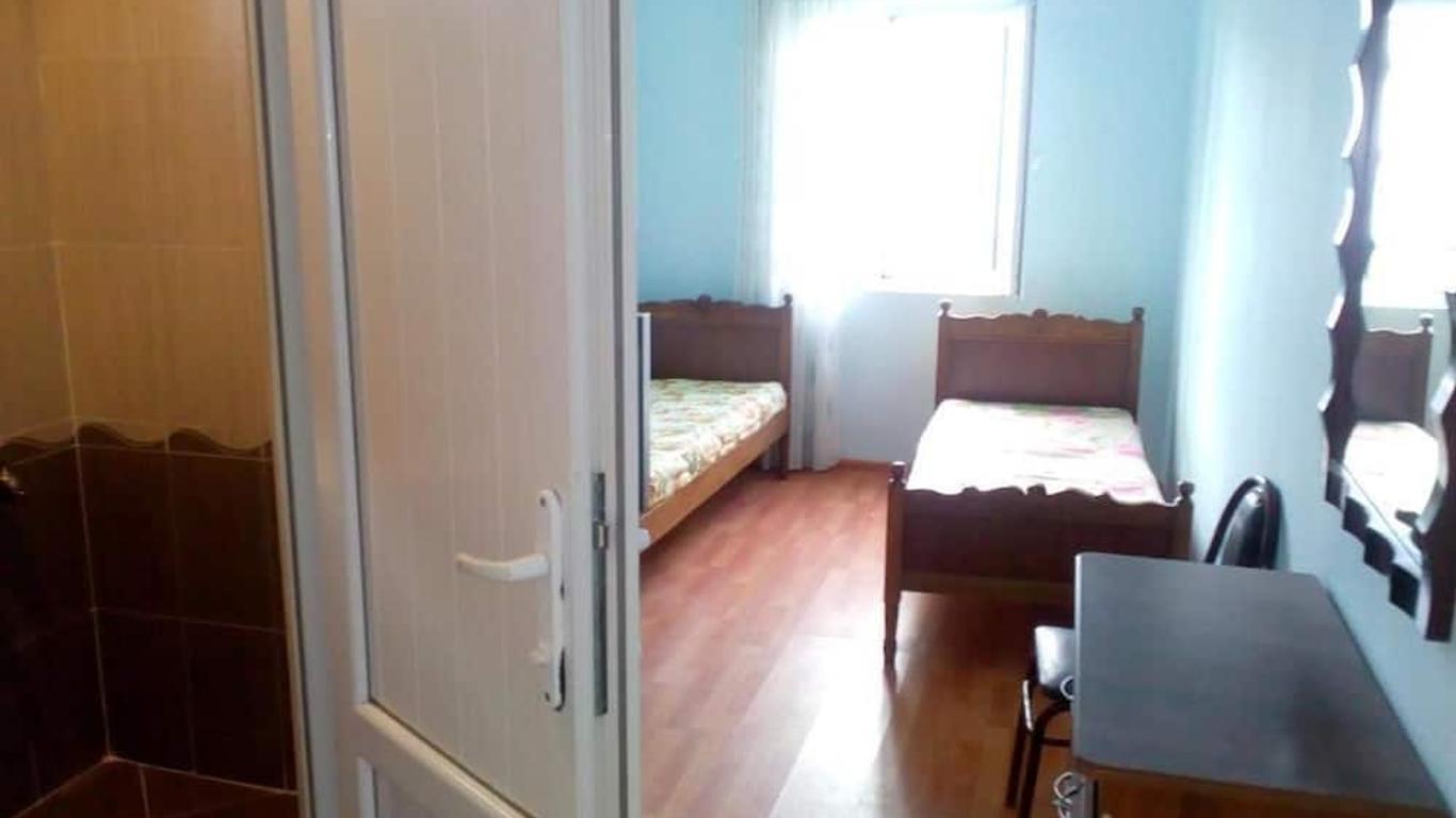 Mini Hotel on Guramishvili 22