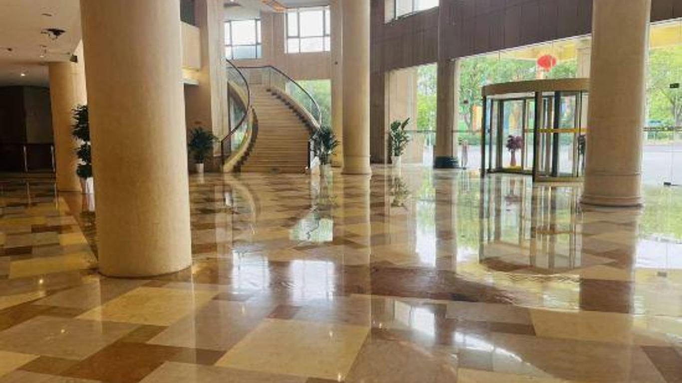 Runying Hotel