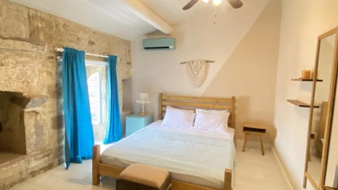 Alacati Bycarlos Butik Otel