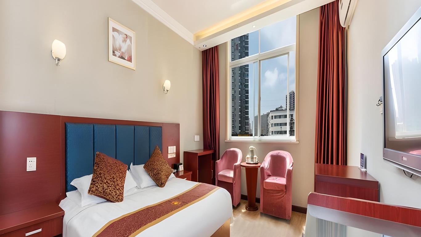 Super 8 by Wyndham Shiyan Beijing Zhong Lu