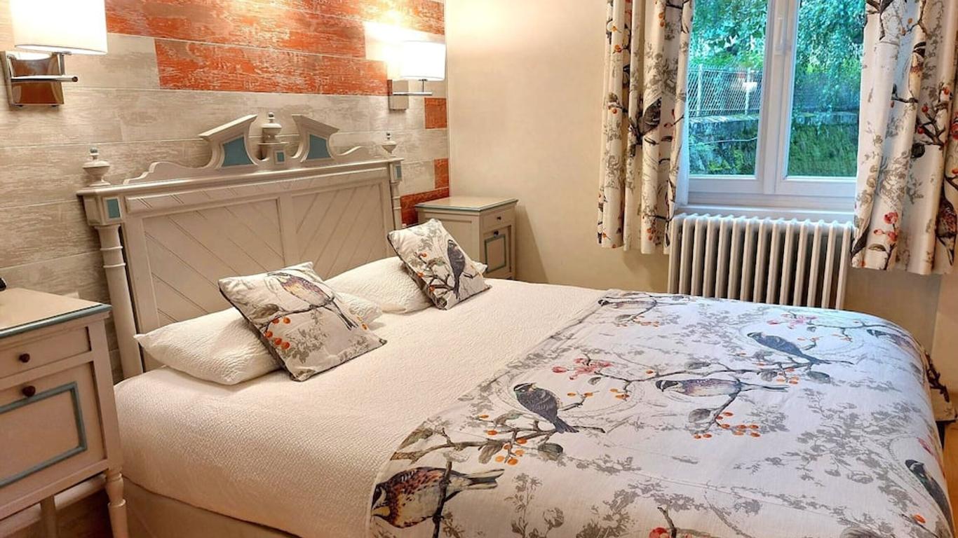 Logis Hotel des Lacs