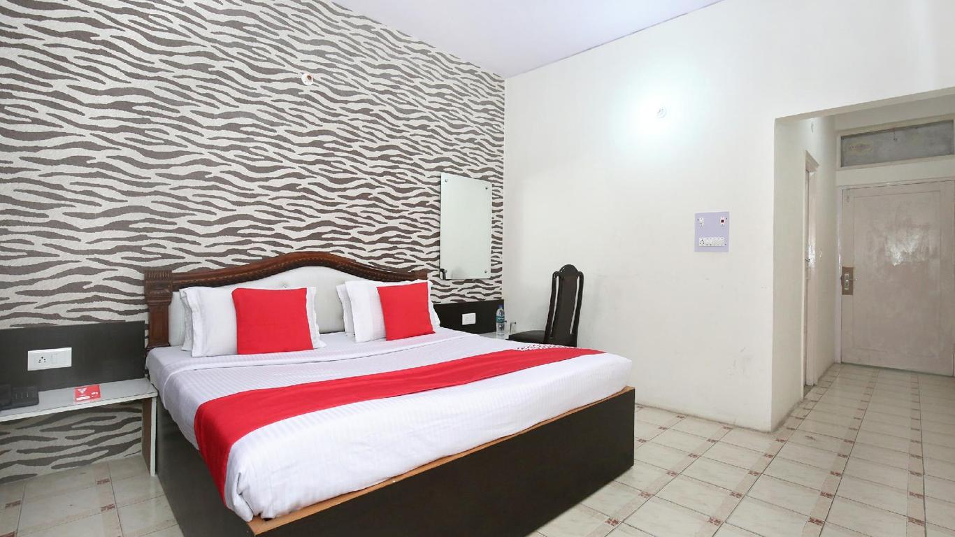 Hotel O Golden Inn