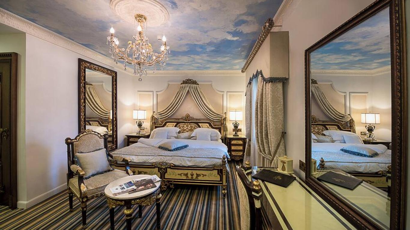 House of Splendor Boutique Hotel