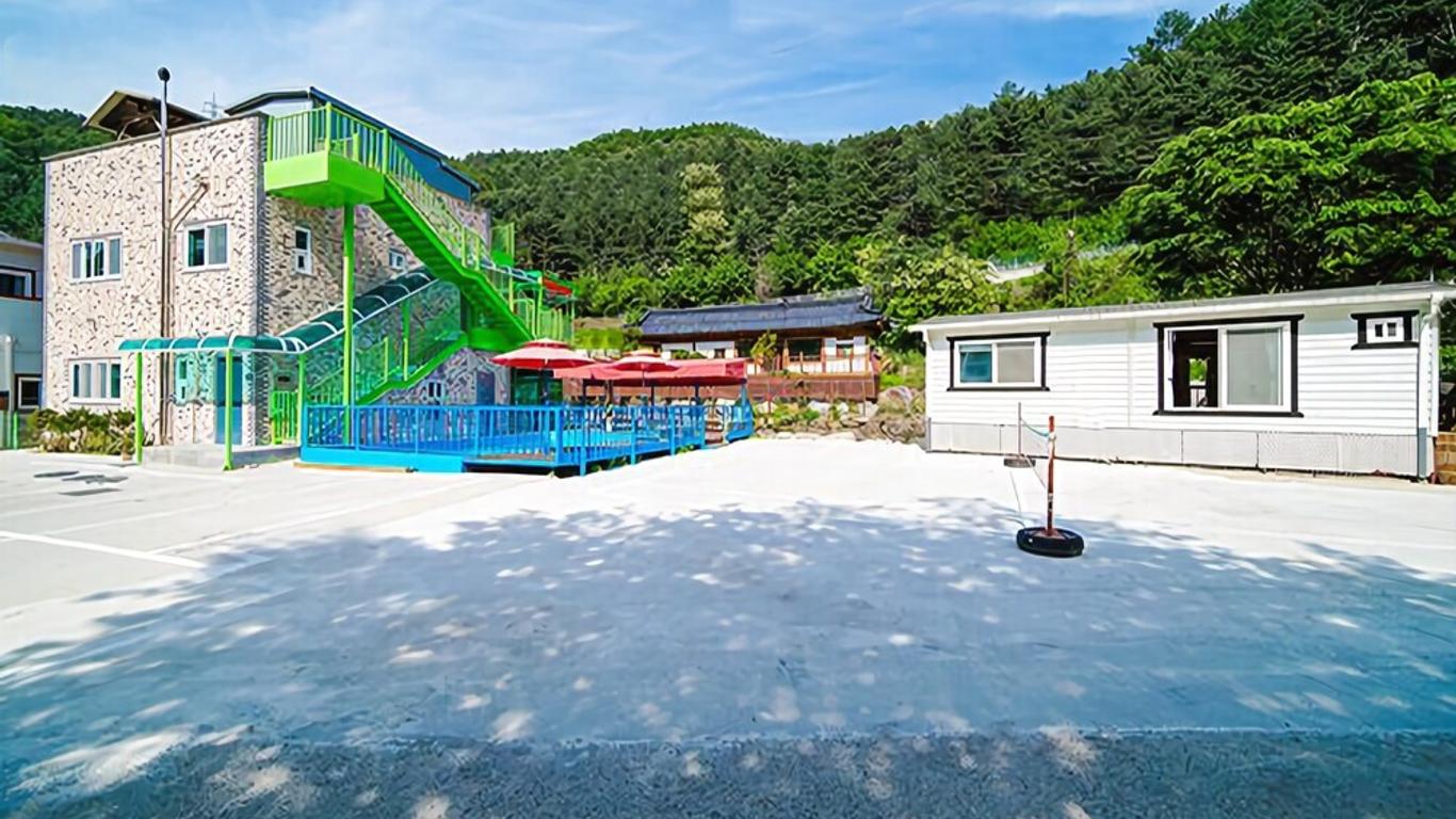 Cheongpyeong Yeoul Pension