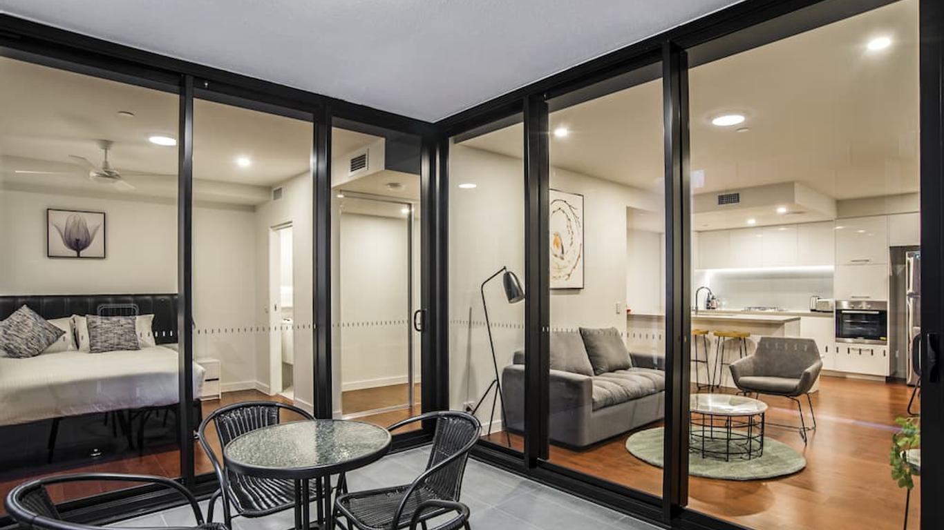 Atlas Apartments By Cllix