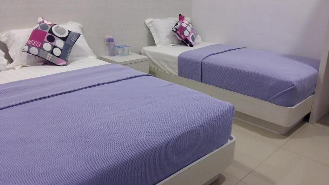Lavender Riverside Hotel