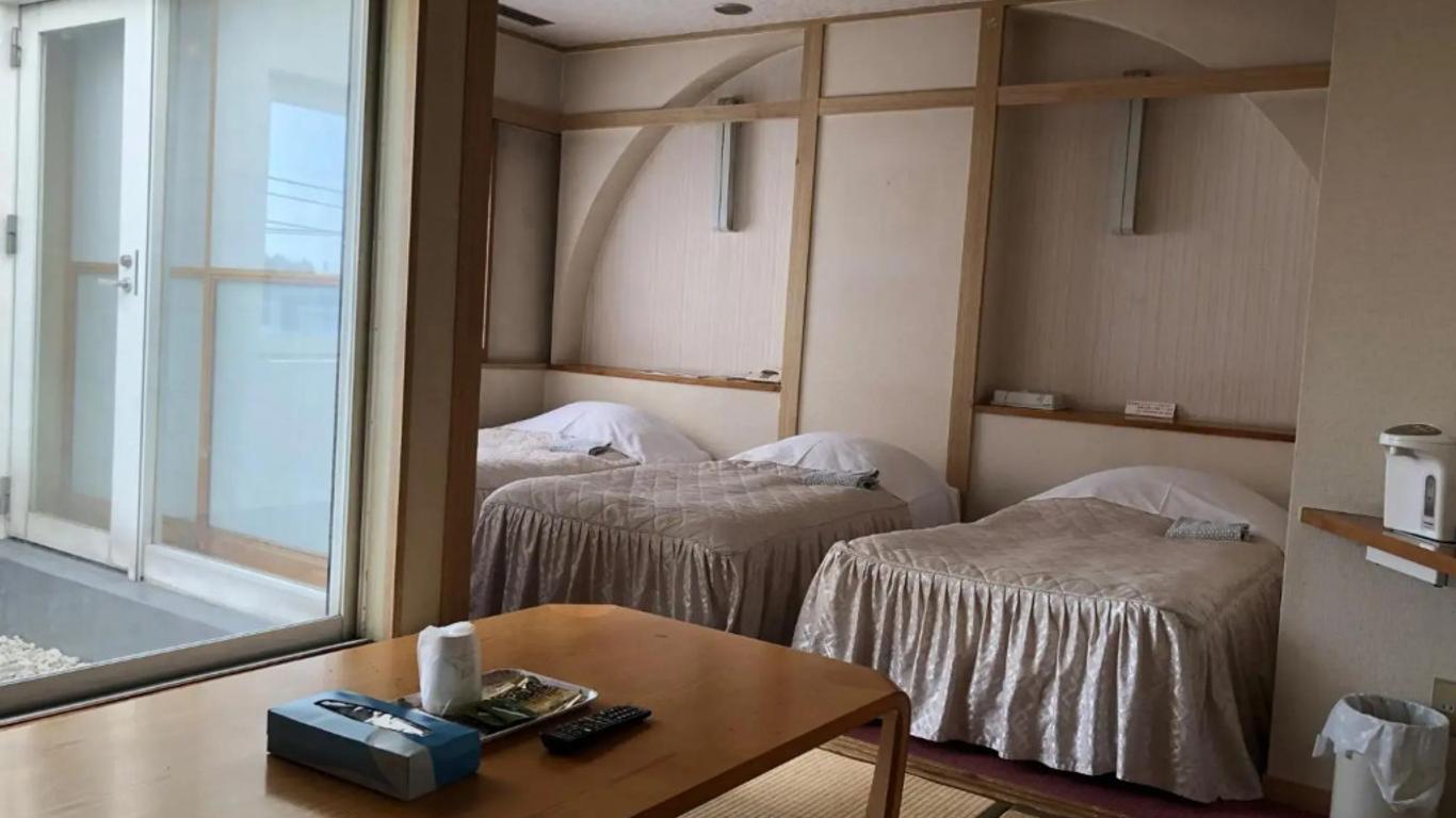 Hotel Civic Inn Sayama