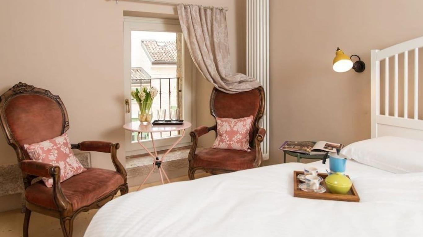 Porta della Torre Bed & Breakfast