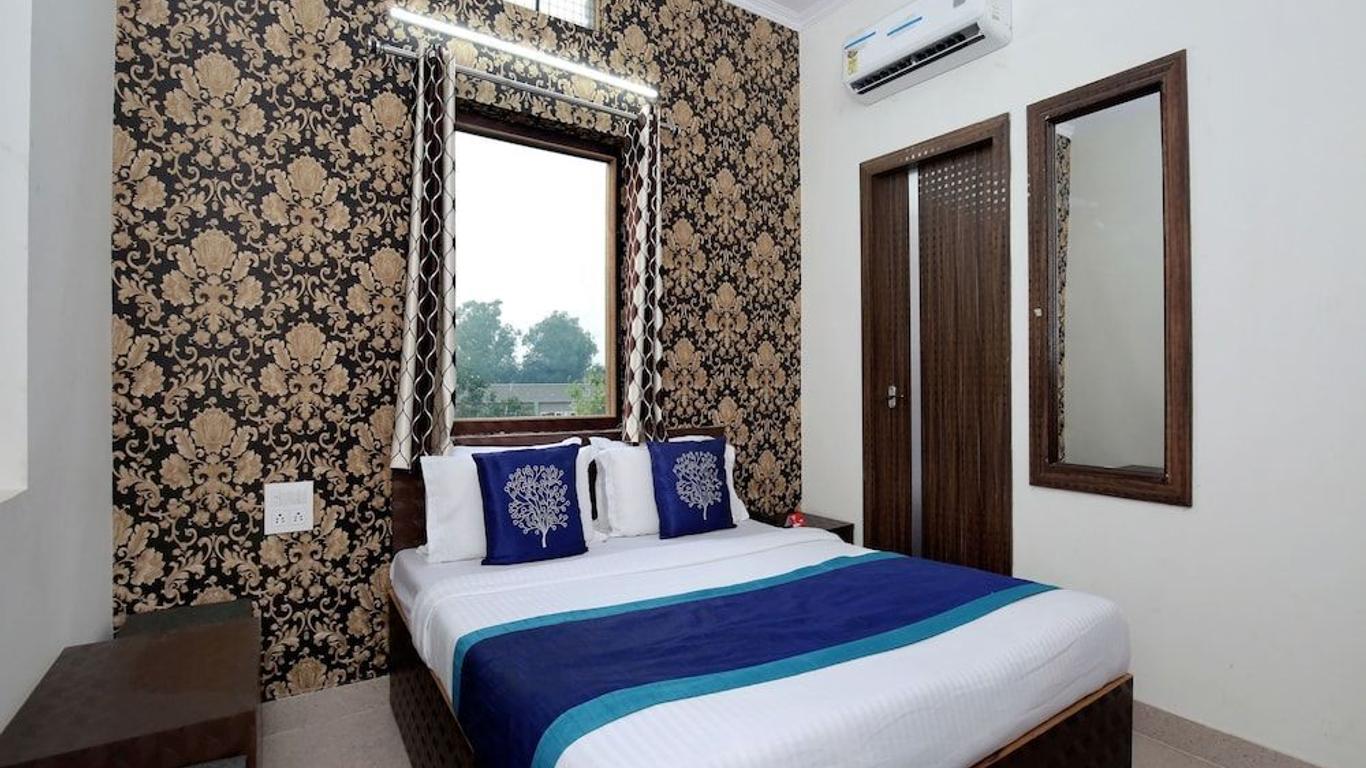 OYO 10075 Hotel Kaydee