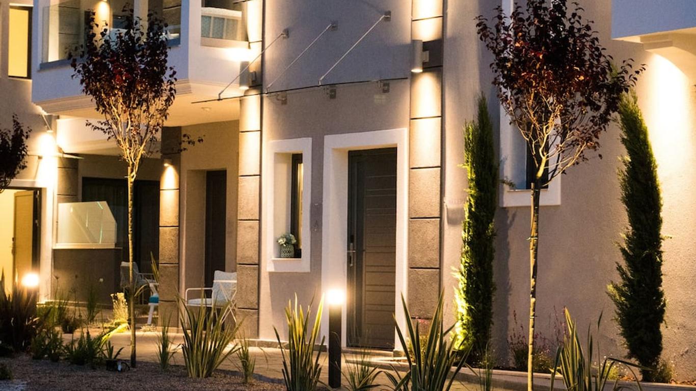 Costa Domus Blue Luxury Apartments