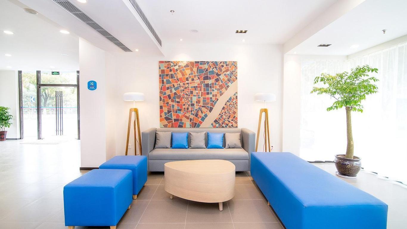 Hanting Hotel Wuxi Henglong Plaza