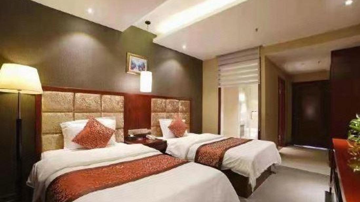 Changbai Mountain Woersi Hotel (Changbai Mountain West Scenic Area Ticket Office)