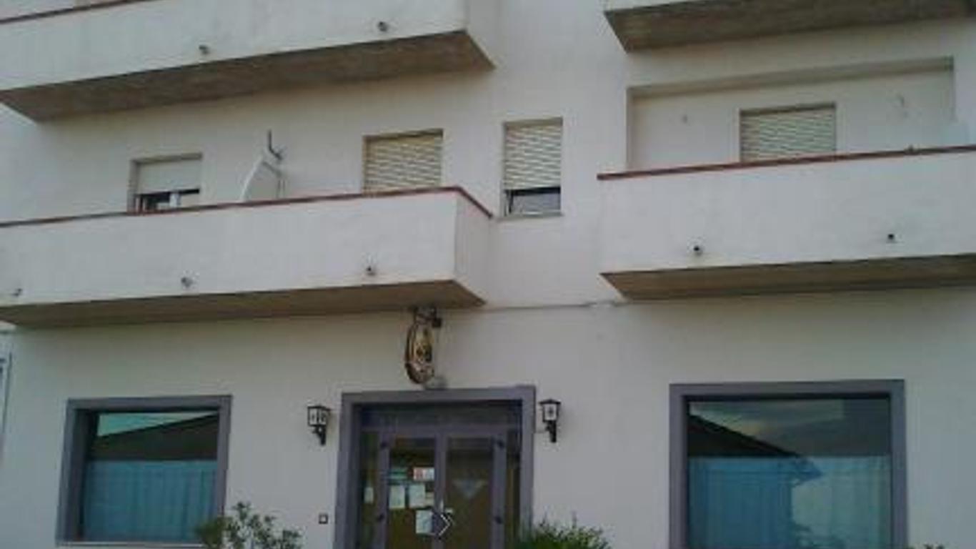 Life Hotel