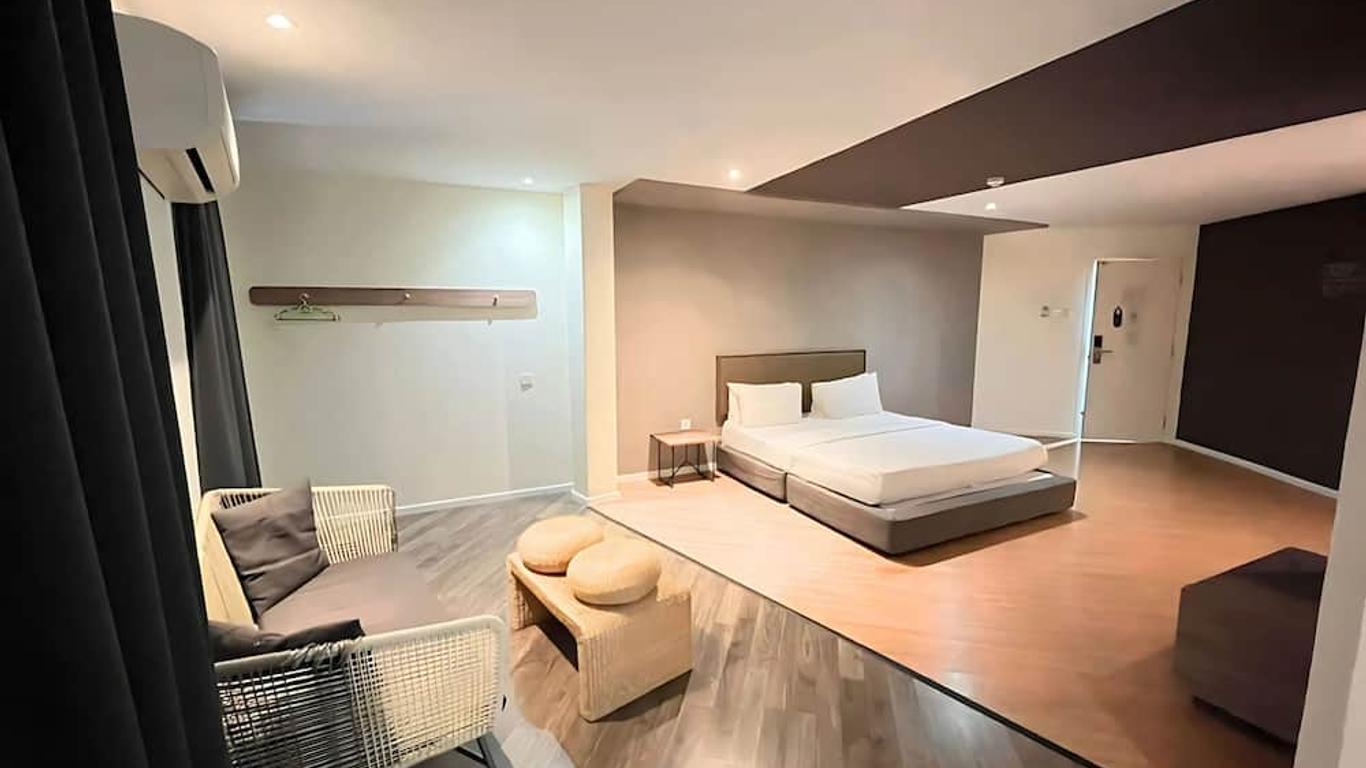 H Boutique Hotel Xplorer Maluri Cheras