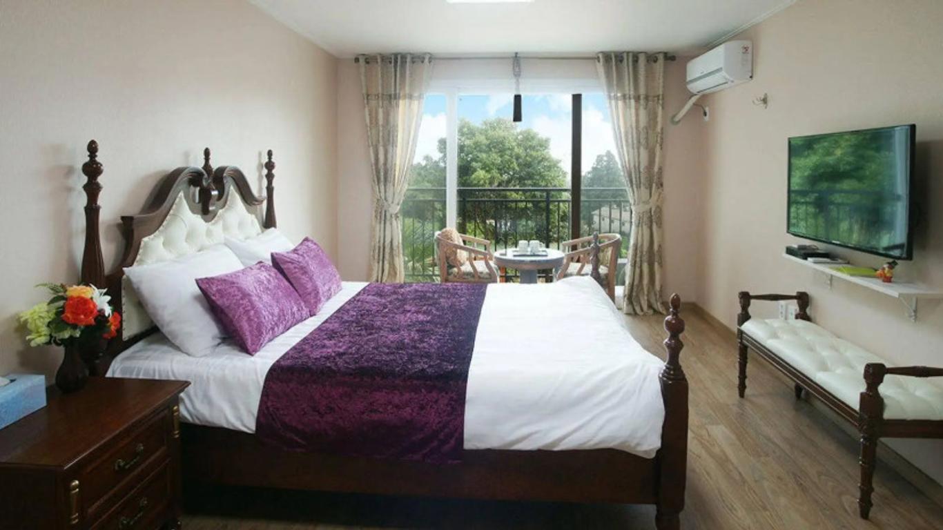 Stone and Wind Resort