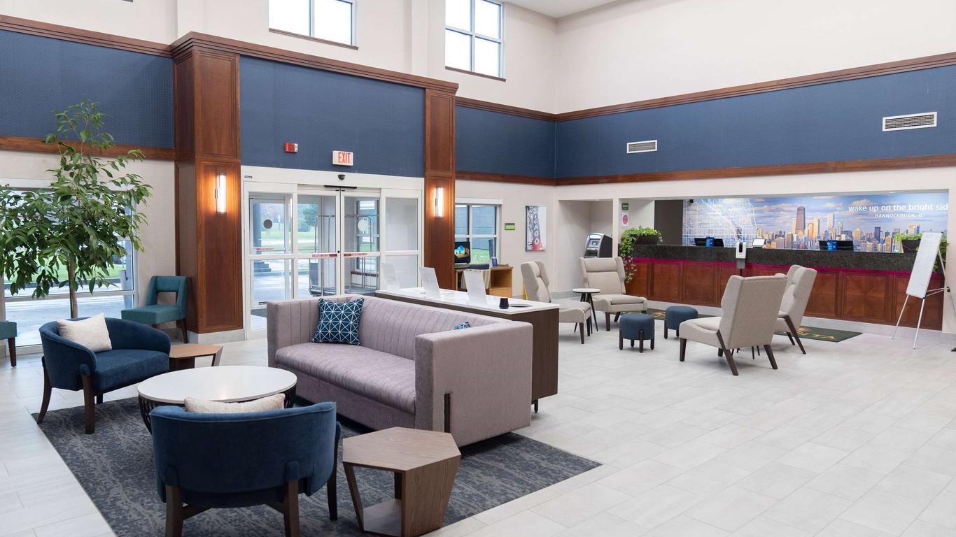 La Quinta Inn & Suites by Wyndham Bannockburn-Deerfield