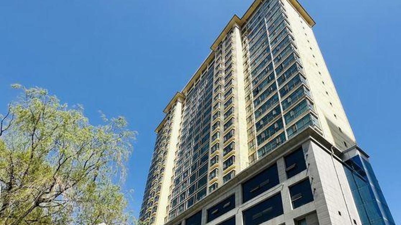 City Garden Hotel (Xining Shengli Road People's Park)