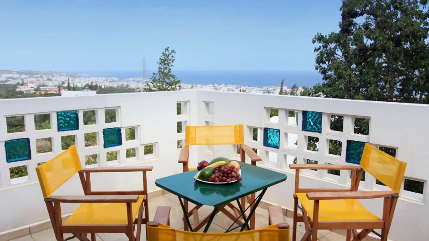 Romantica Hotel Apartments