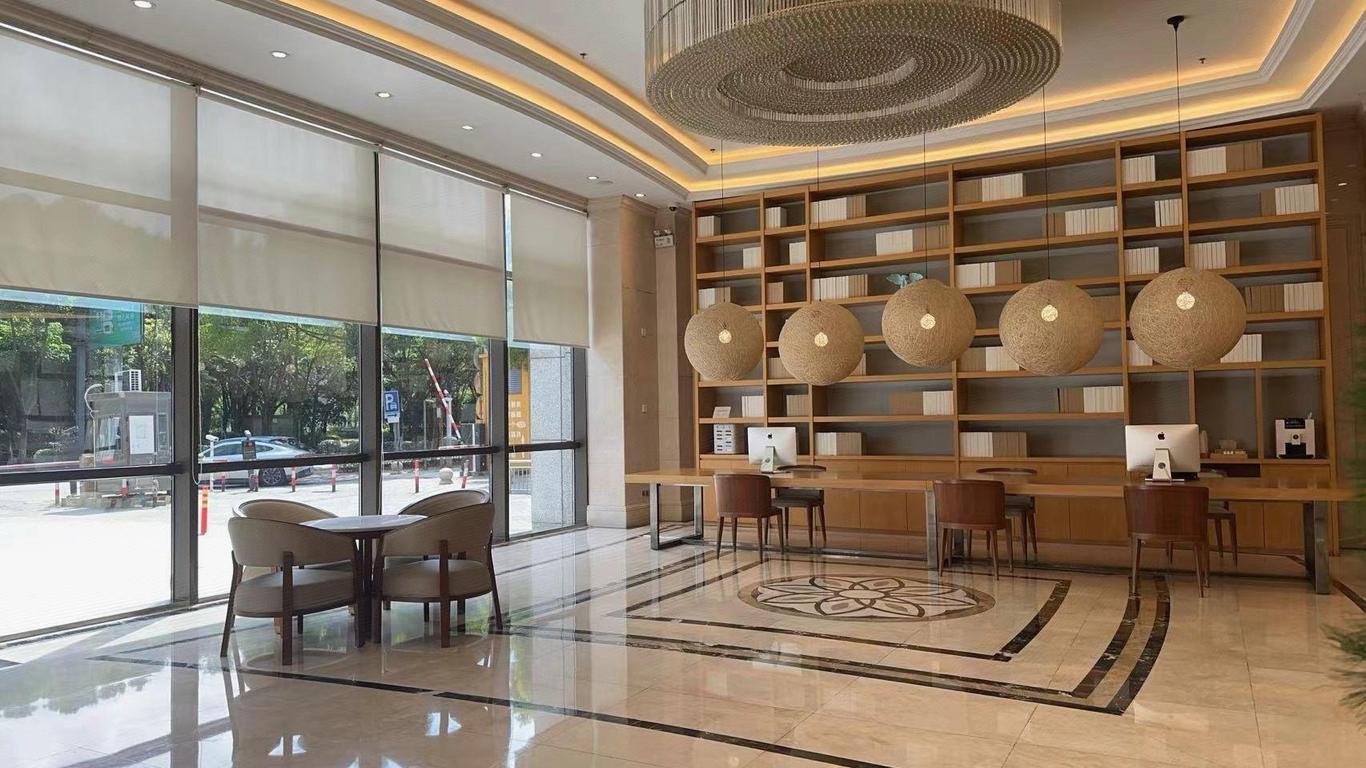 Ji Hotel Shanghai Jiading New Town Yuanxiang Lake