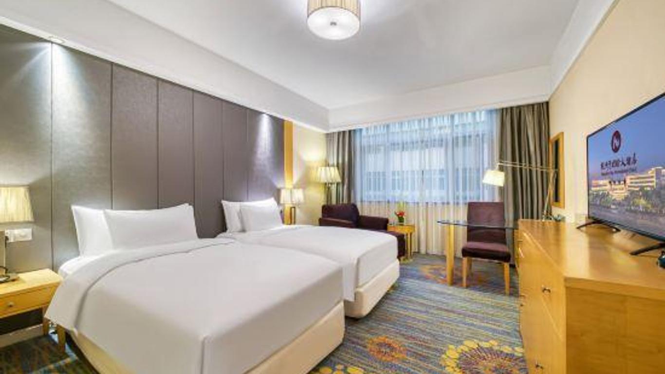 Cixi Hangzhou Bay International Hotel