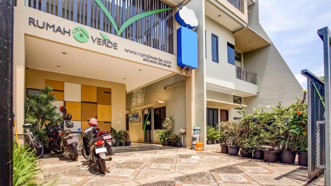 OYO 90037 Rumah Verde