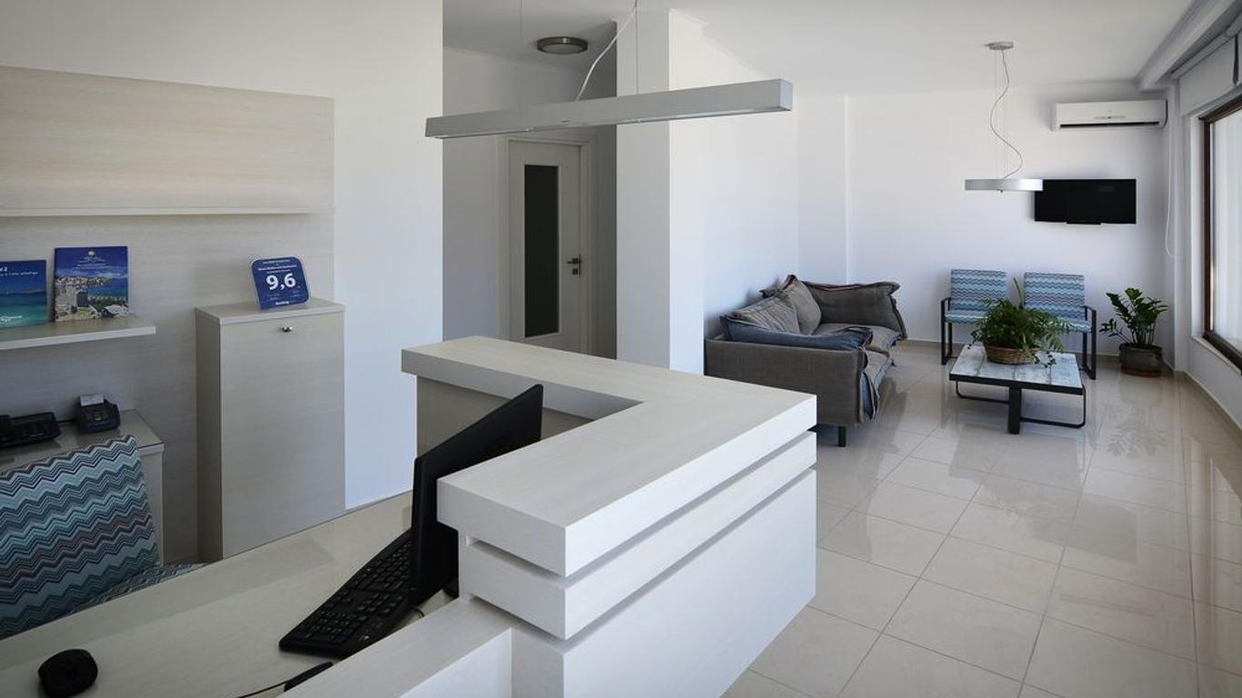Simon Studios And Apartments