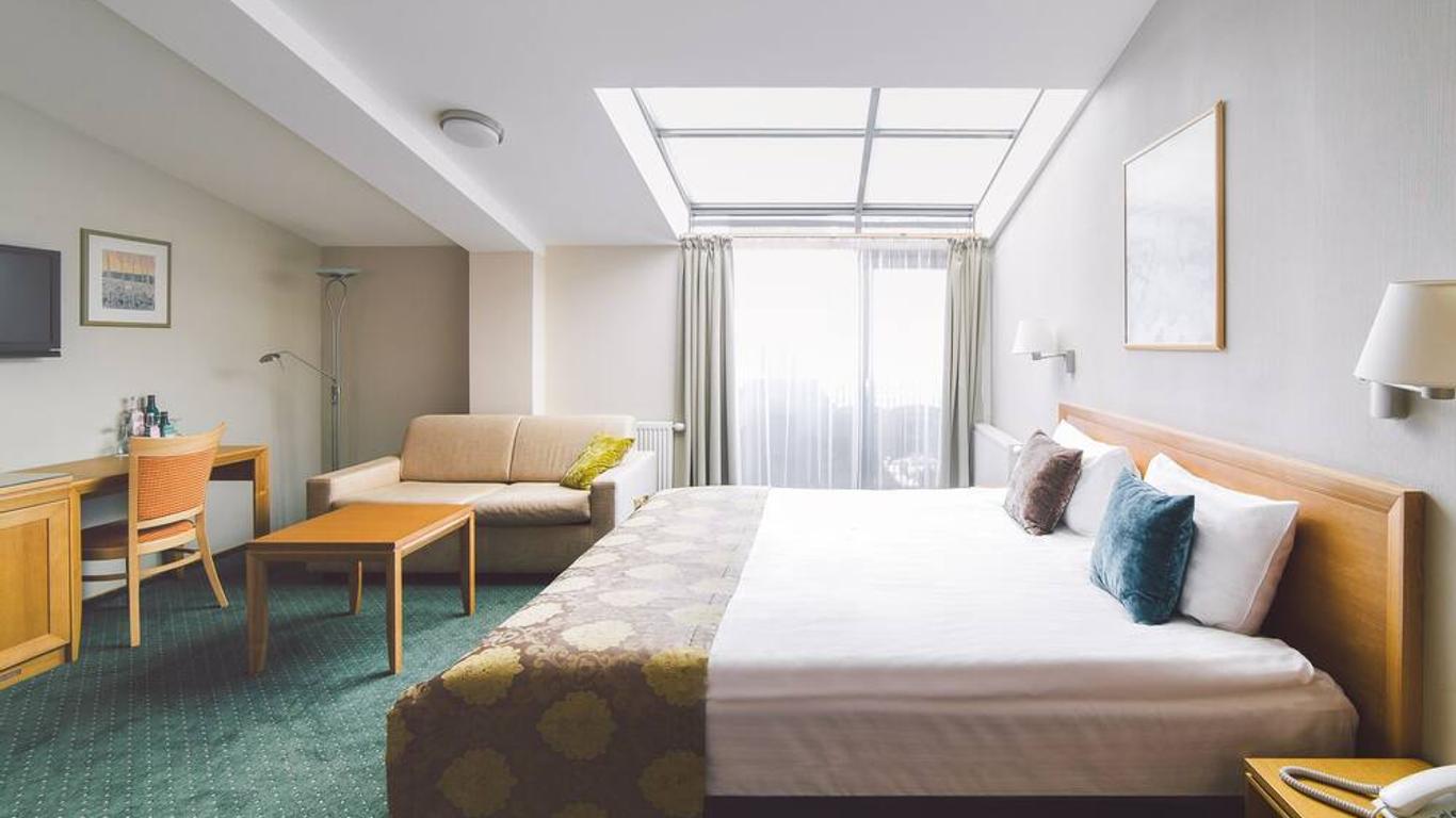 Euterpe Hotel