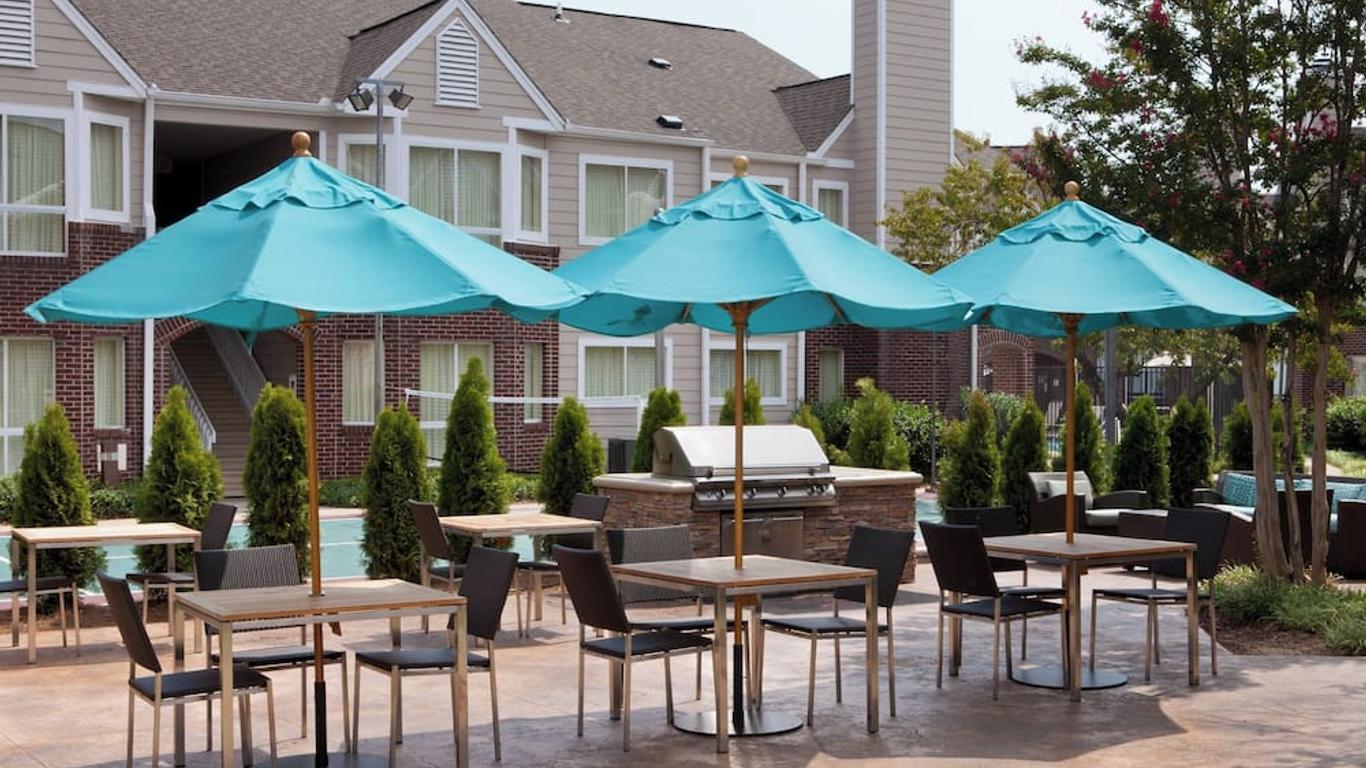 Residence Inn by Marriott Atlanta Airport North/Virginia Avenue