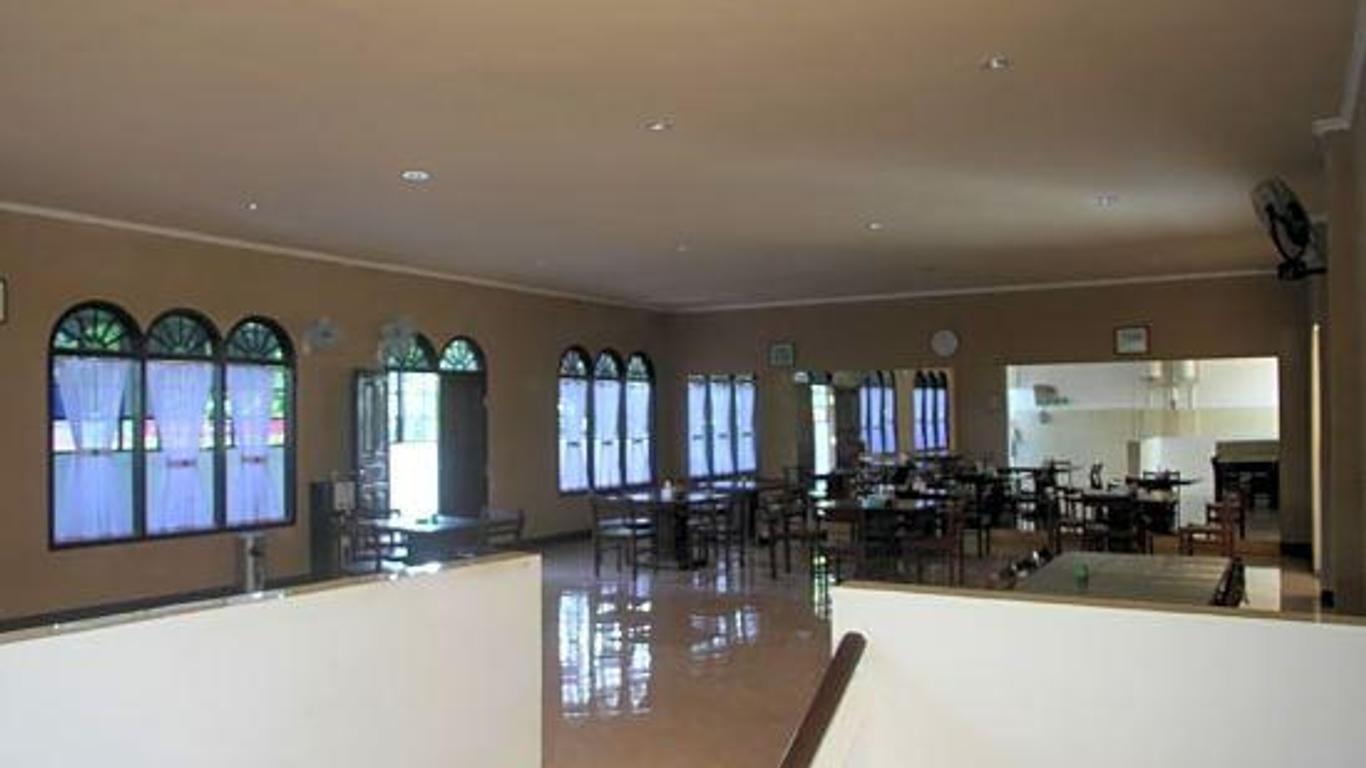 Pandora Hotel
