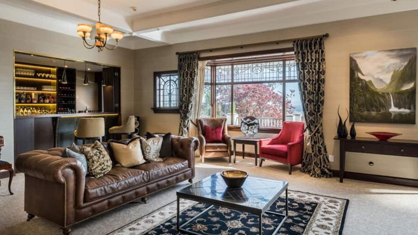 Hackthorne Gardens Luxury Accommodation