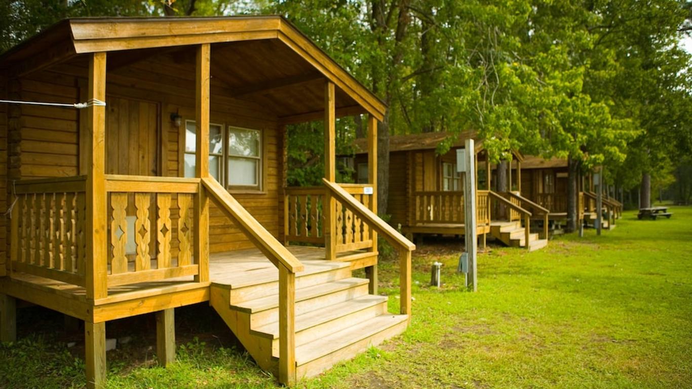 Twin Lakes RV & Camping Resort