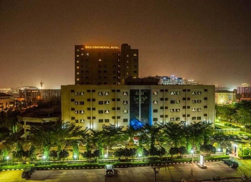 Edificio Foto
