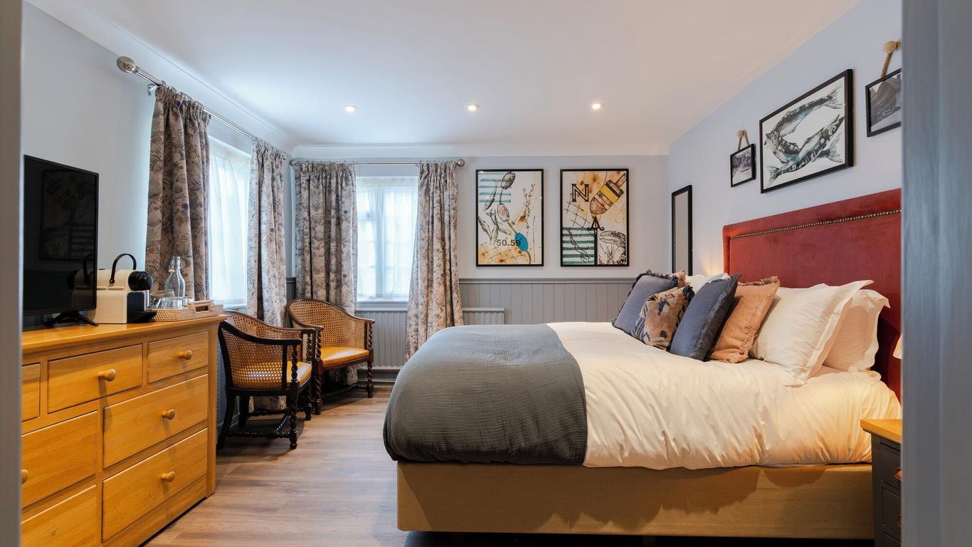 The Port Gaverne Restaurant & Hotel