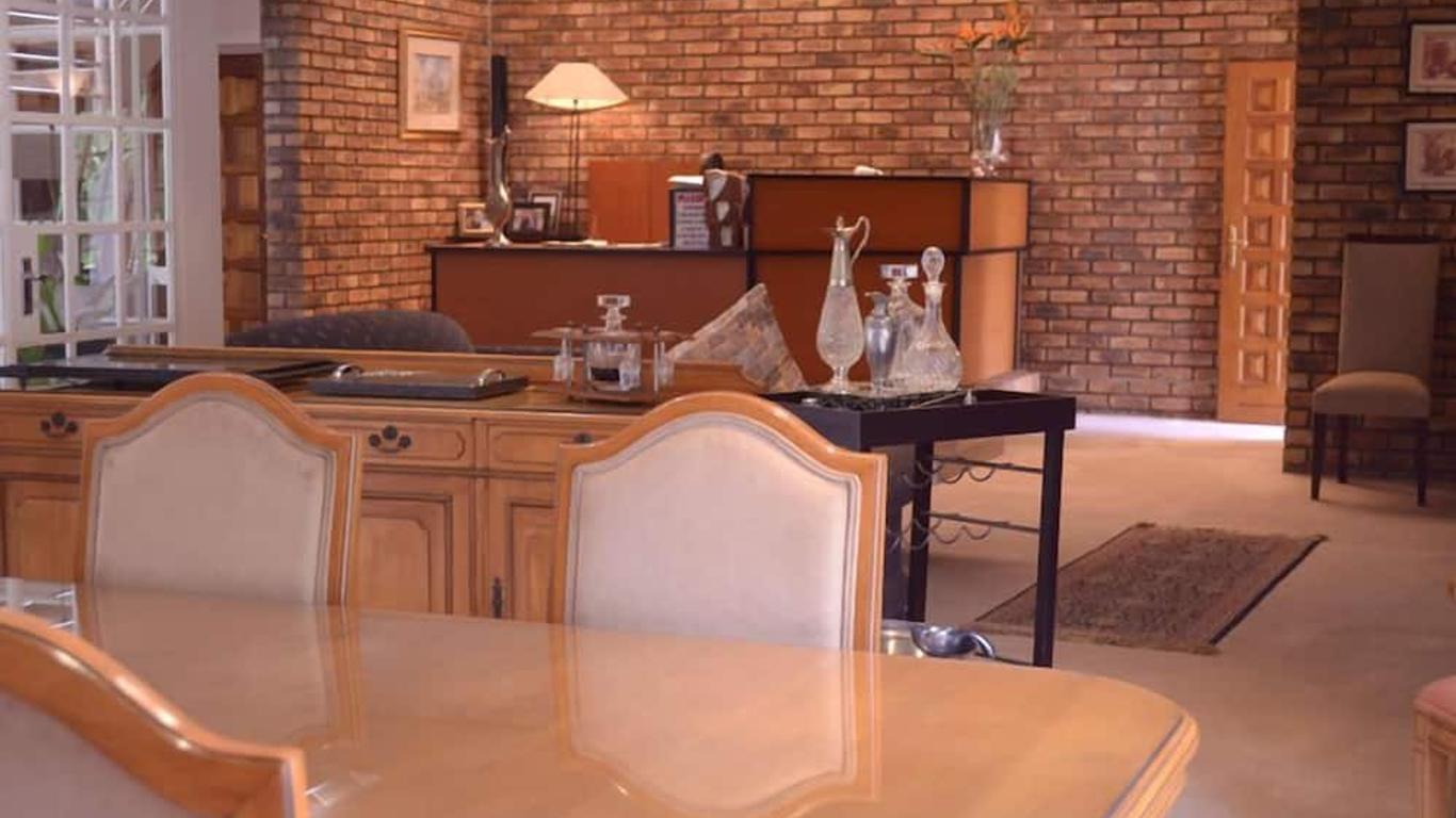 Ah Ha Guest House