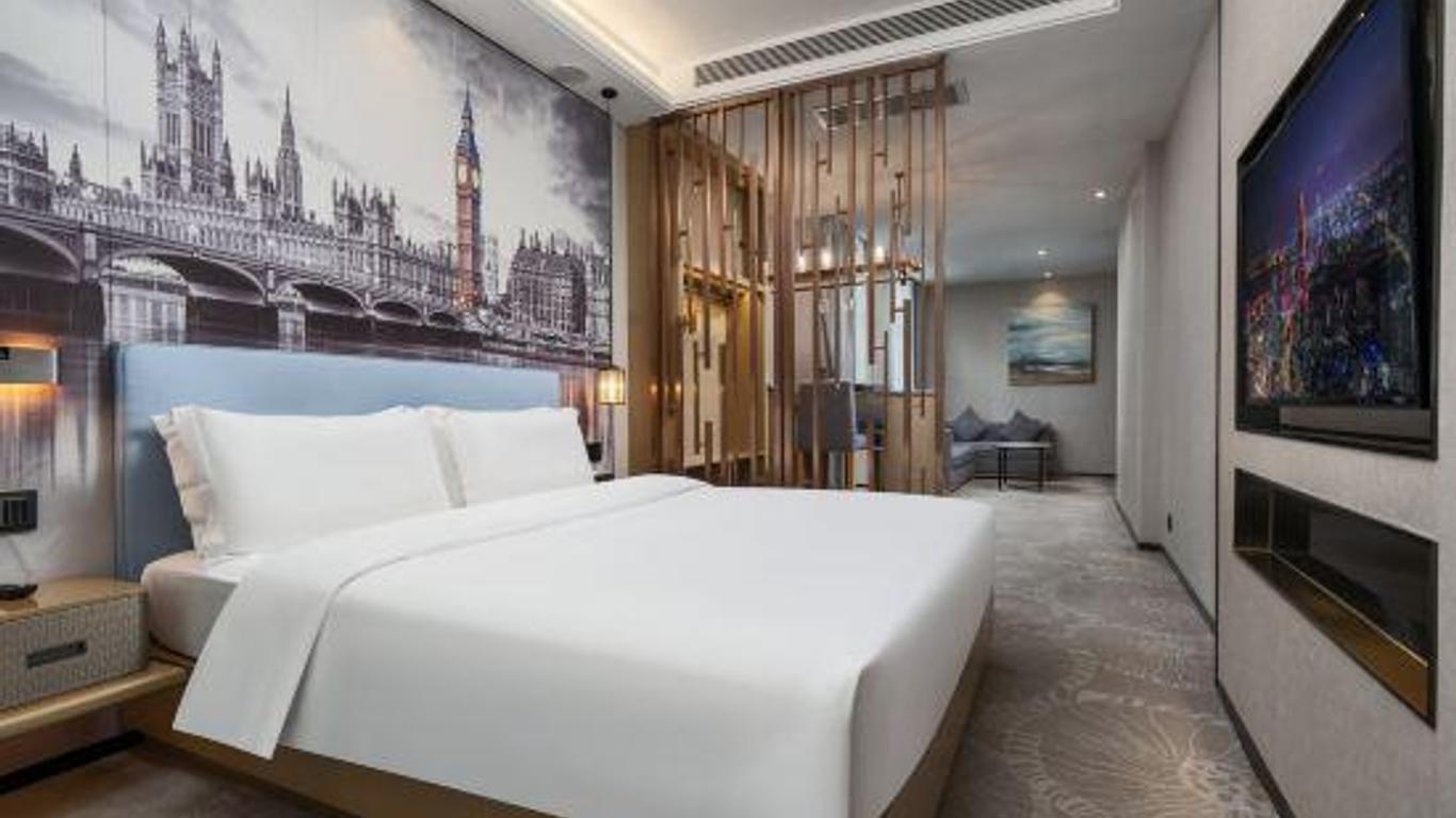 Parkgeun Hotel (Guangzhou East Station Tianhebeitianrun road)