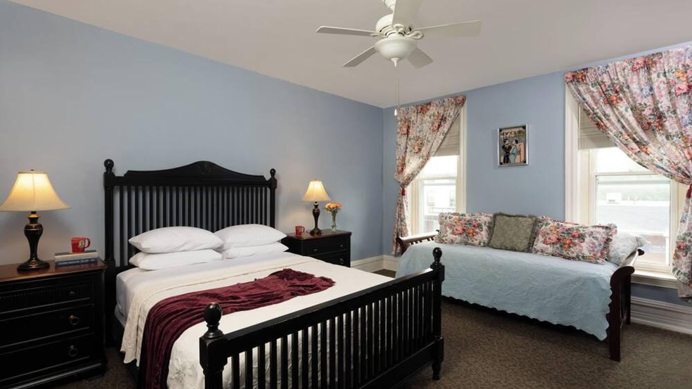 Carlisle House Bed And Breakfast