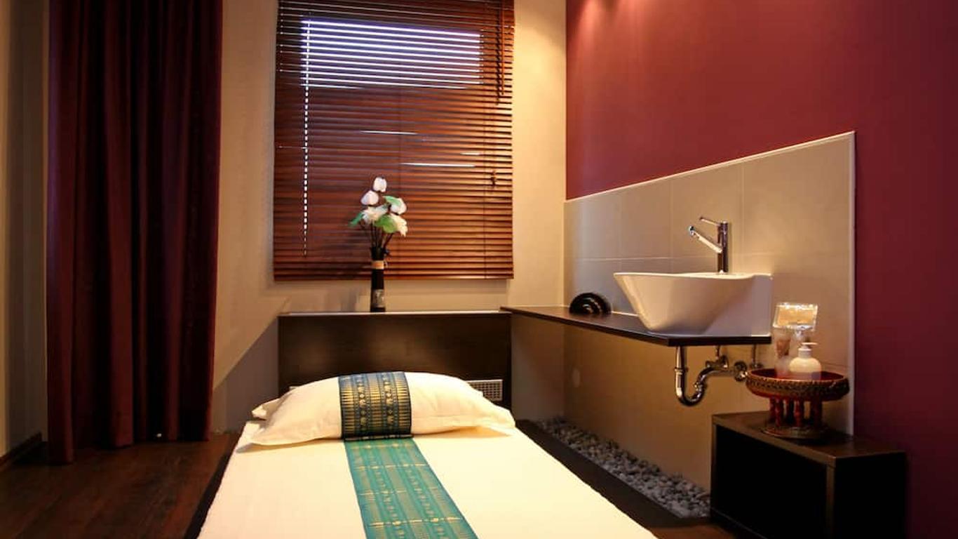 Ambient Hotel