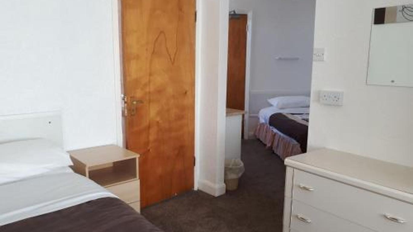 Delton Hotel