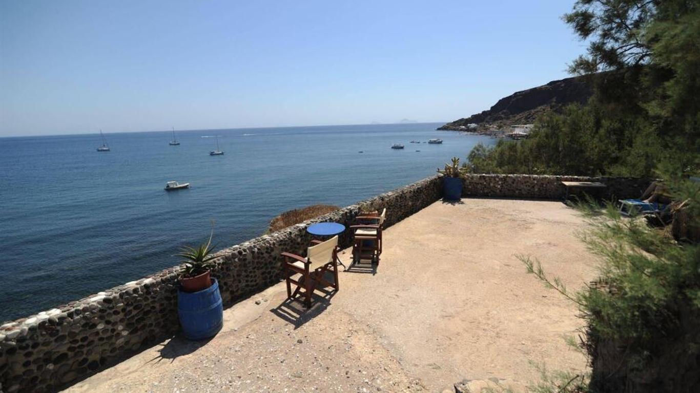 Akrotiri Dreams