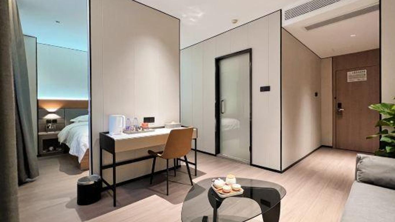 Juncheng Hotel