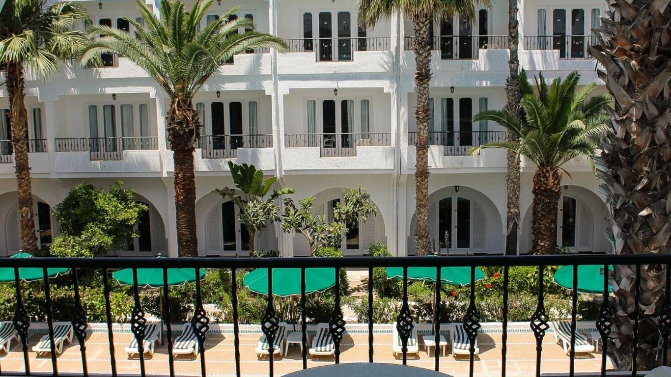 Hotel Emira